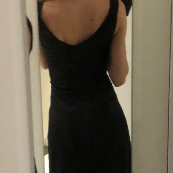Pretty black dress for special events - Picture 2 of 3